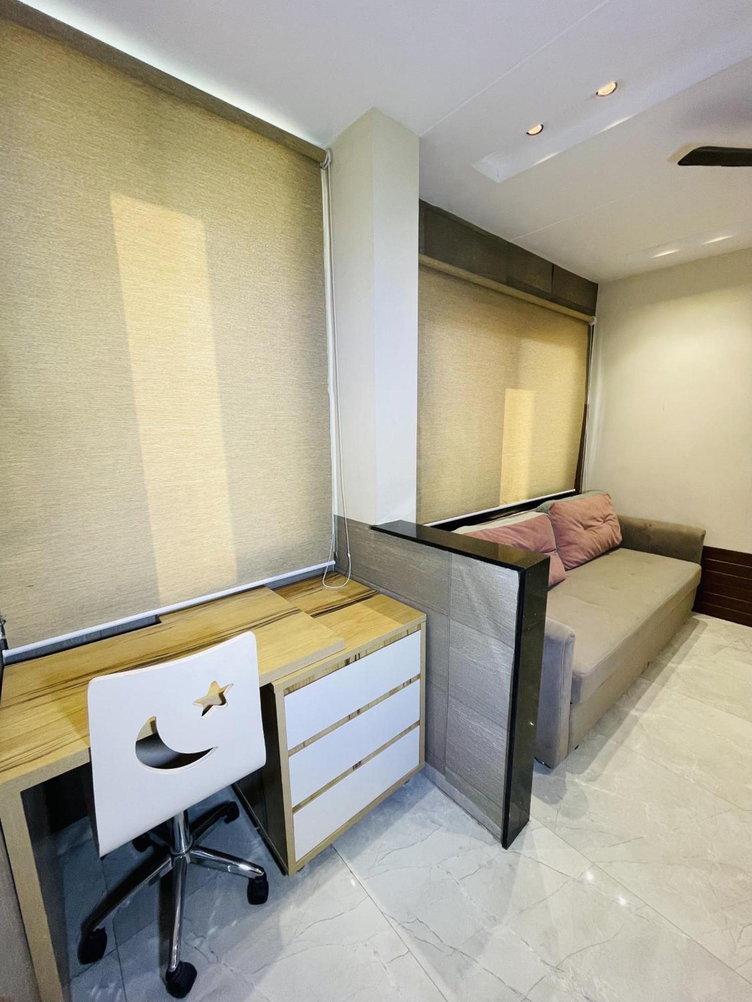 إندور Stayez Studio Apartments المظهر الخارجي الصورة