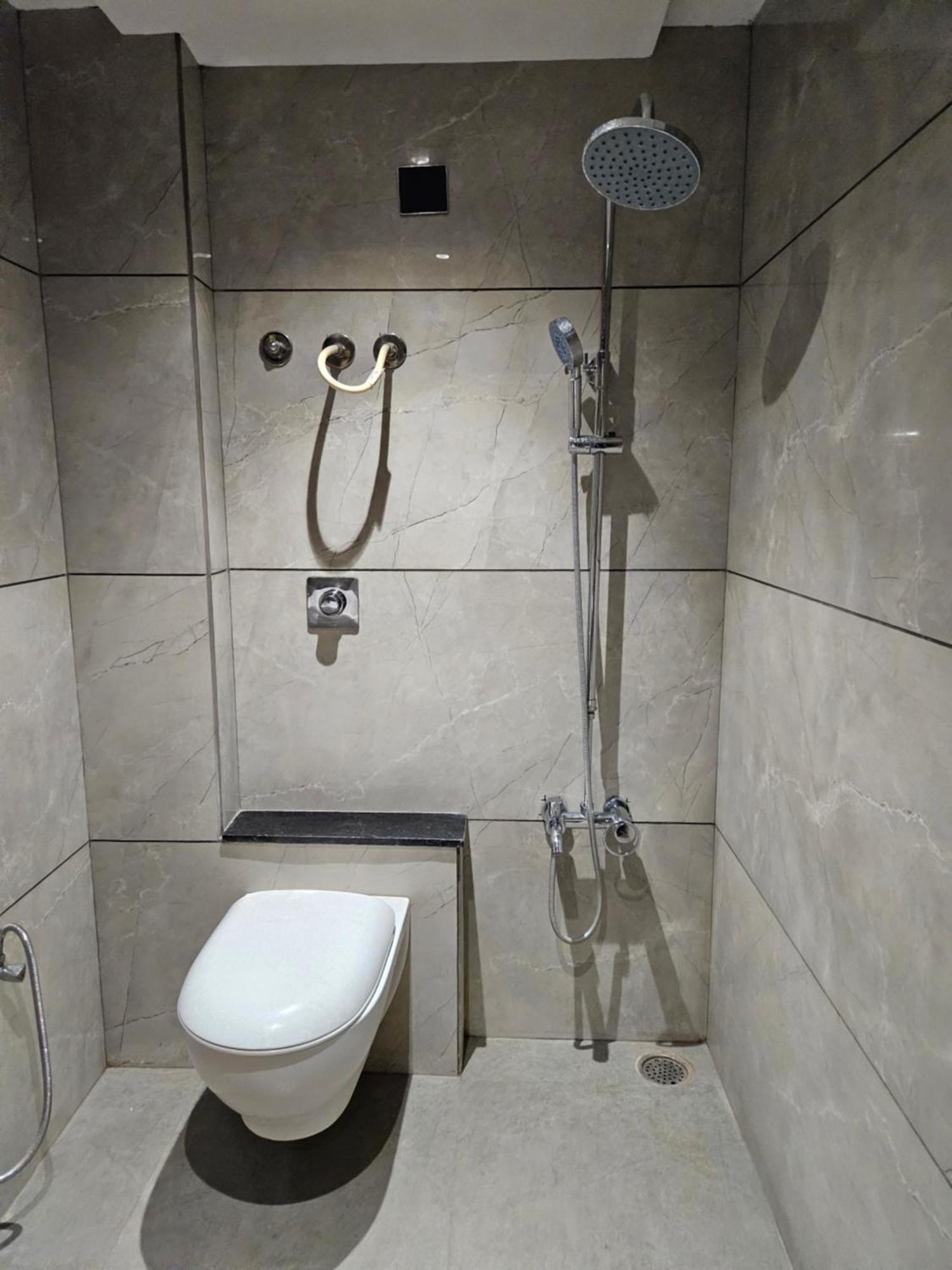 إندور Stayez Studio Apartments المظهر الخارجي الصورة