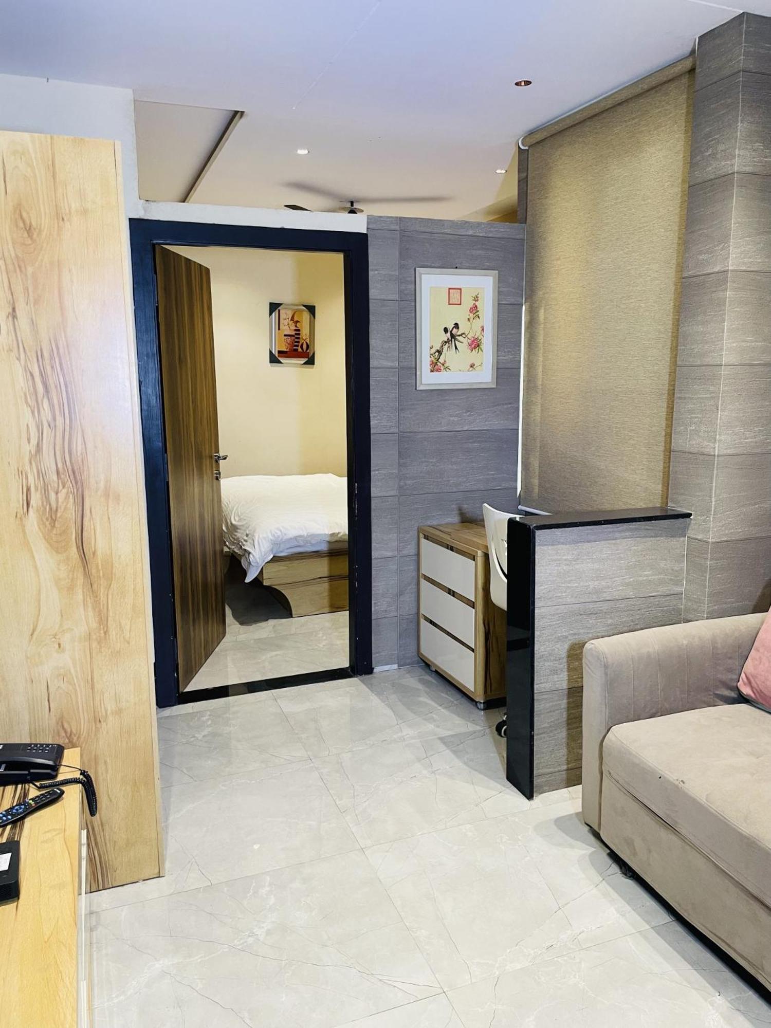 إندور Stayez Studio Apartments المظهر الخارجي الصورة