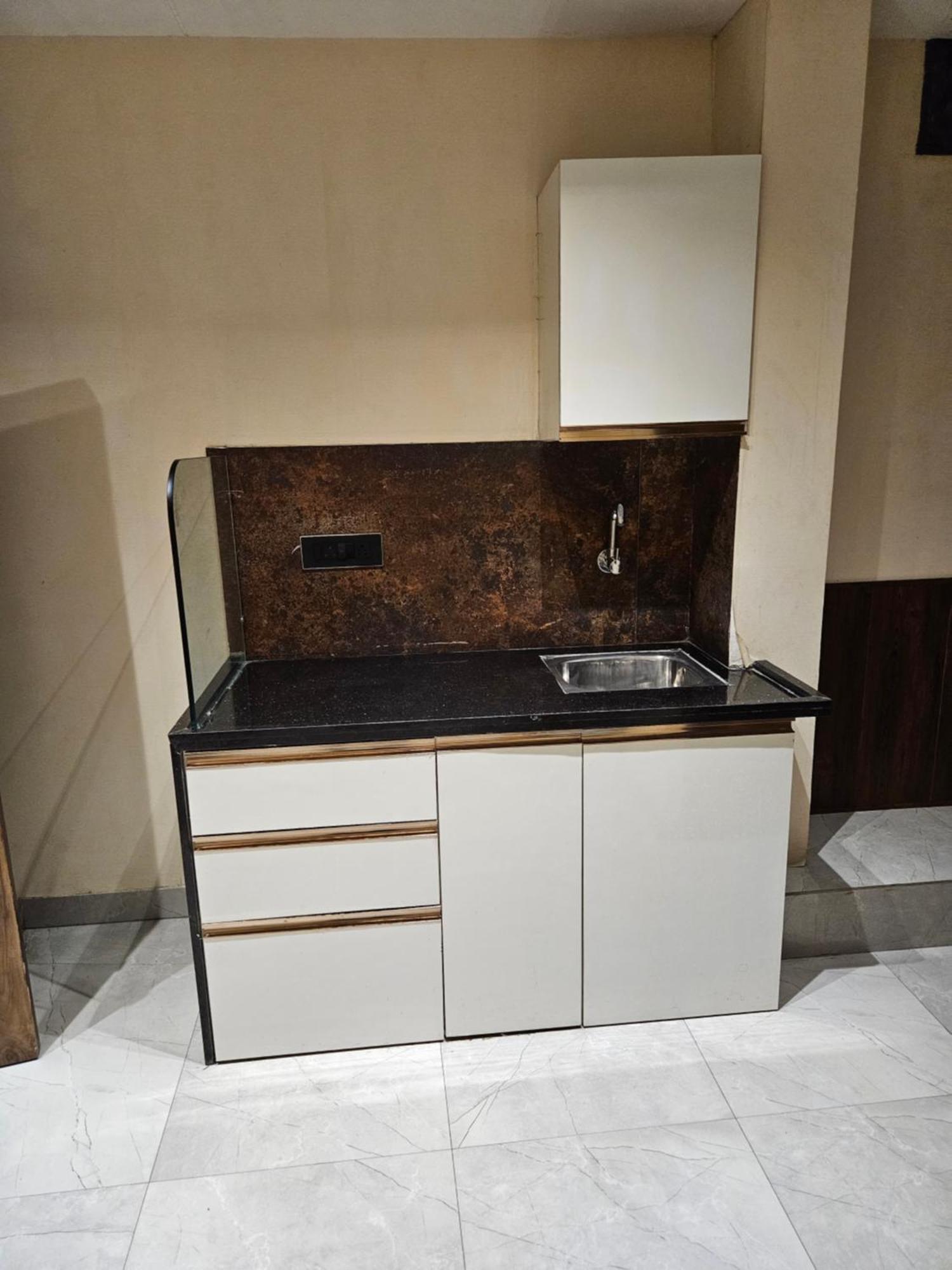 إندور Stayez Studio Apartments المظهر الخارجي الصورة