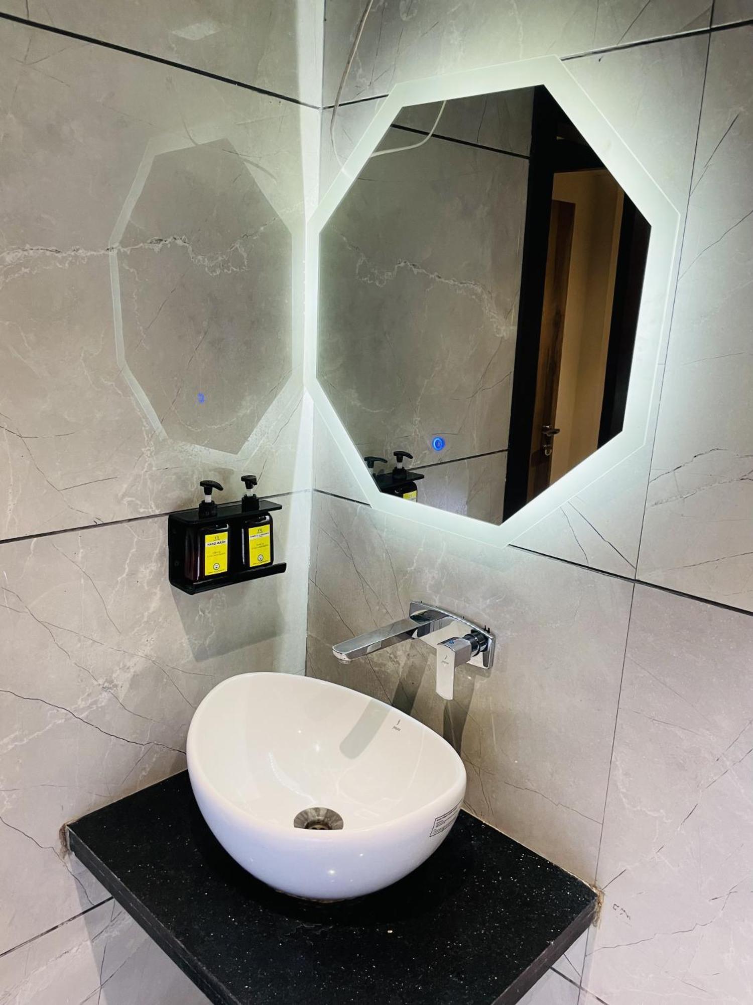 إندور Stayez Studio Apartments المظهر الخارجي الصورة